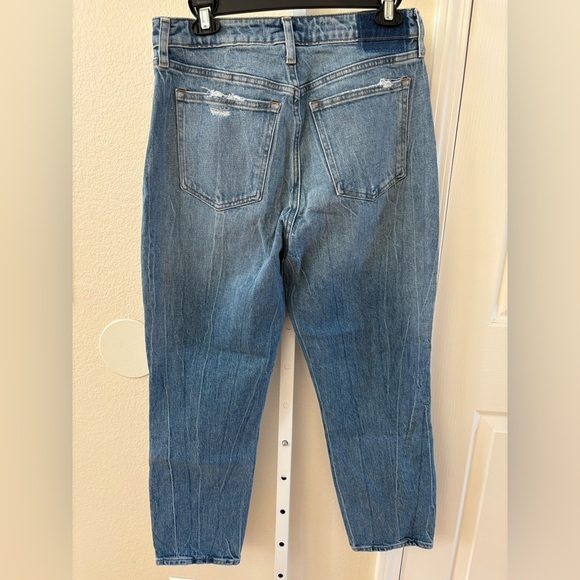 NWT - Abercrombie & Fitch Curve Love High Rise Mom Jeans - Size 29 - Picture 8 of 8